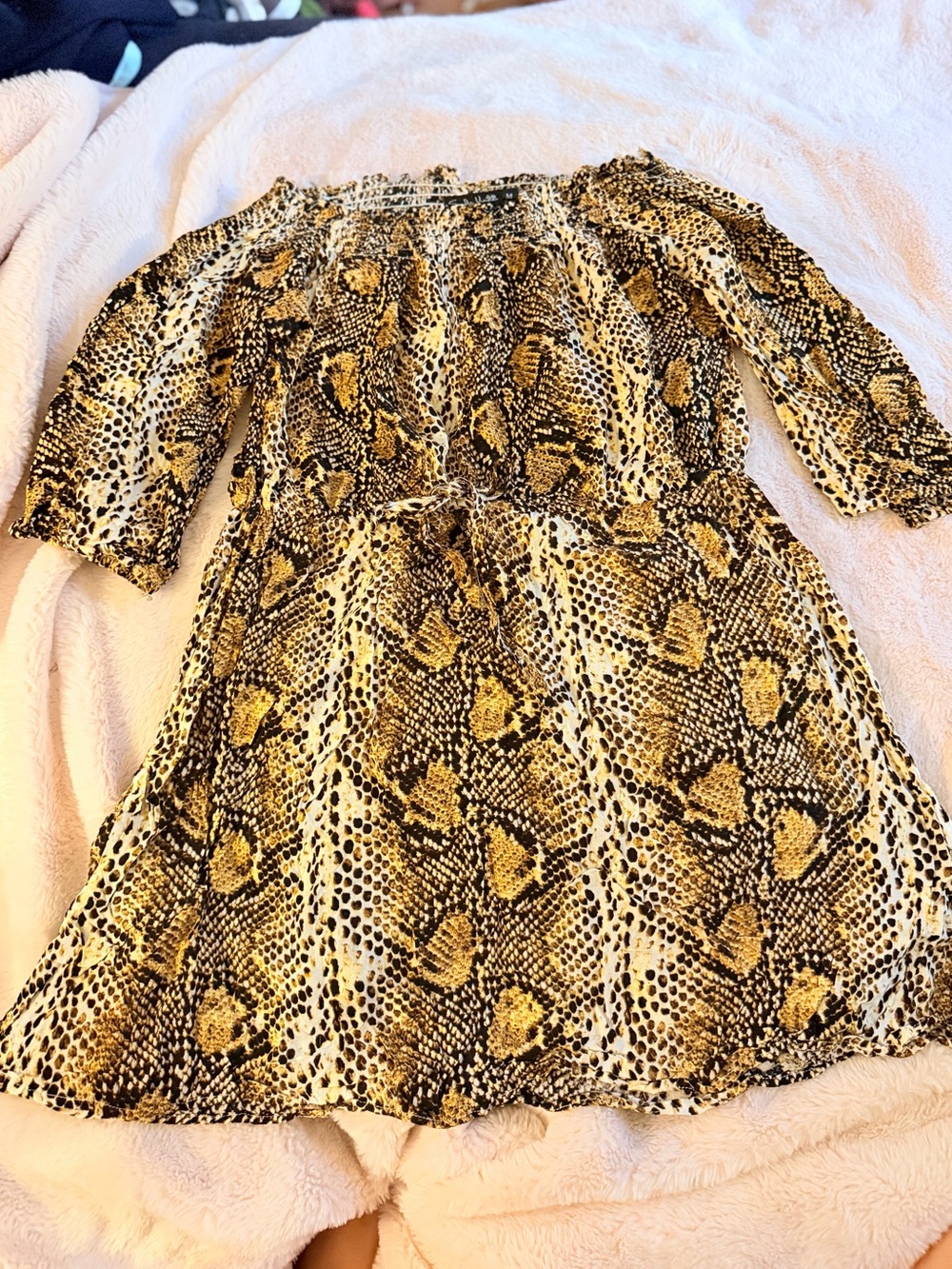 Y2K Sandra Venditti off shoulder dress snake print
